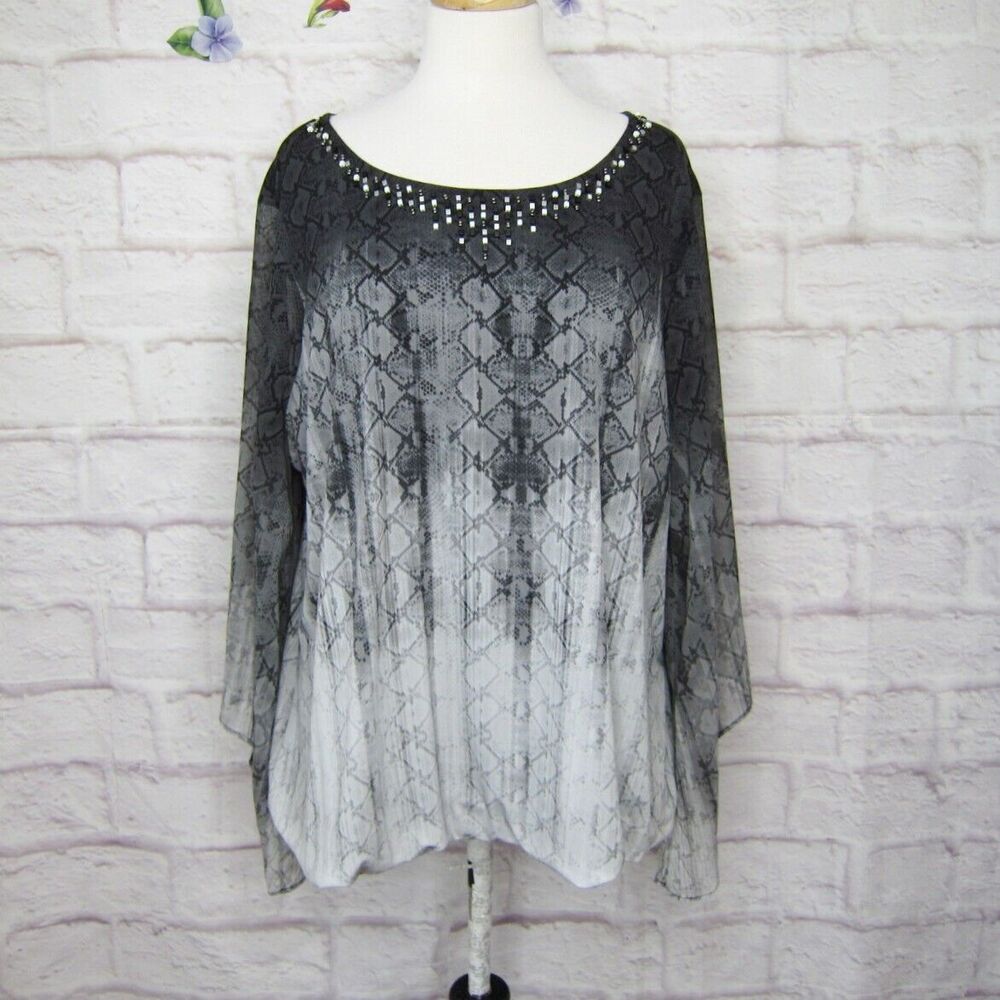 Alfani Blouse Top Size 2X Black Gray Snake Print Beaded Angel Sleeve Bubble Hem
